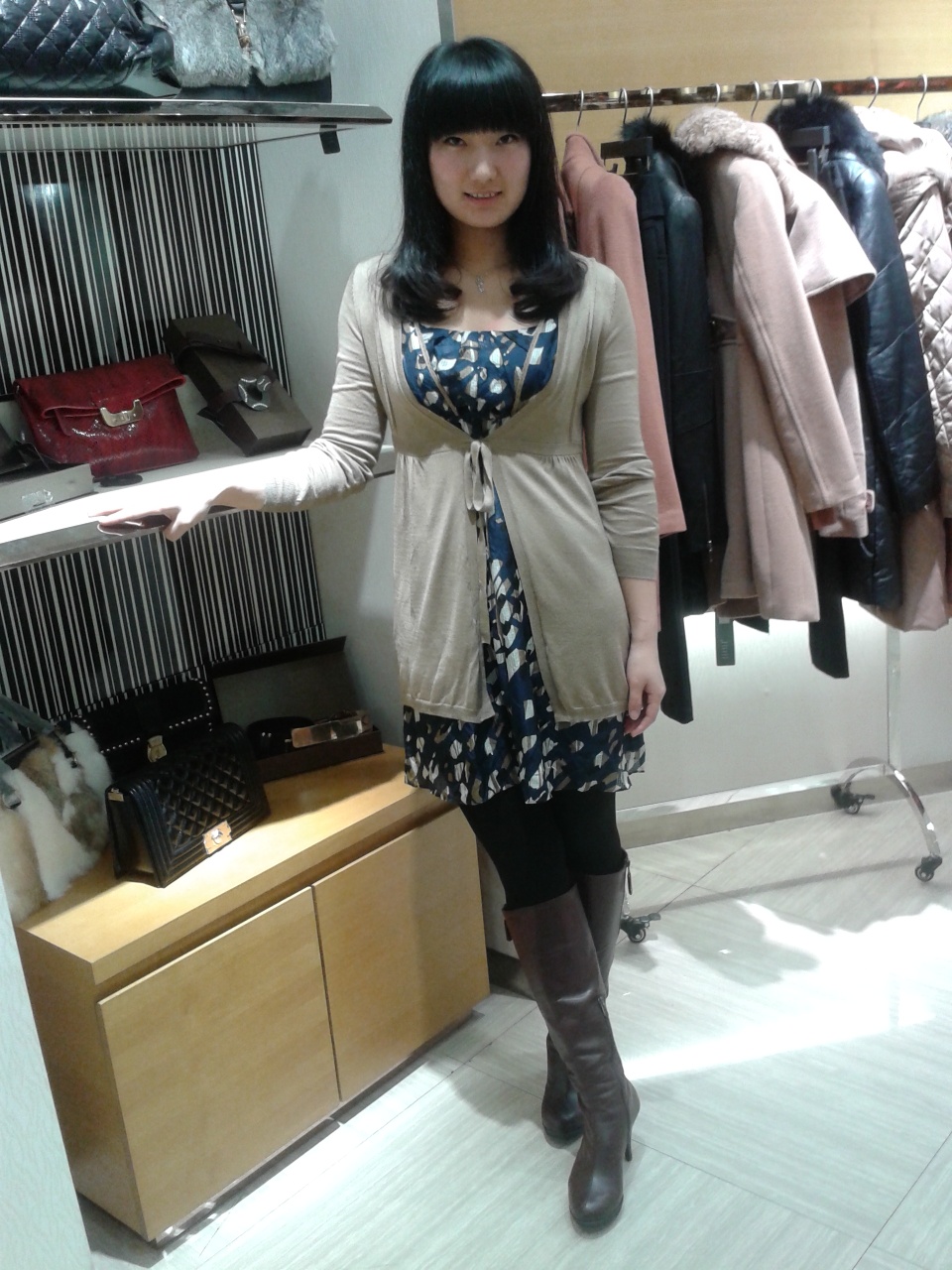34岁离异女征婚照片(id:53229256)_湖南益阳征婚交友
