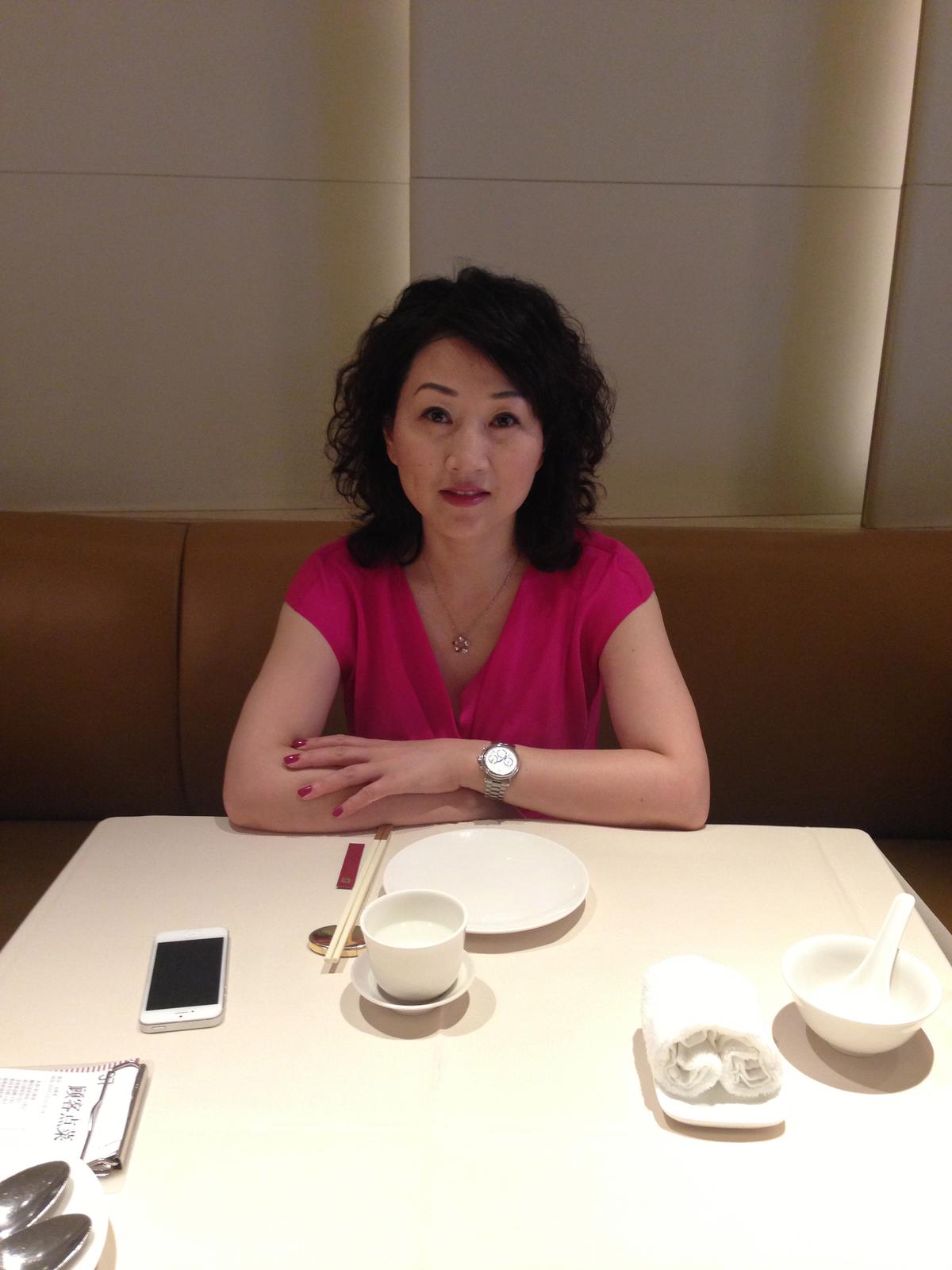 49岁离异女征婚照片(id:59080288)_上海征婚交友_珍爱
