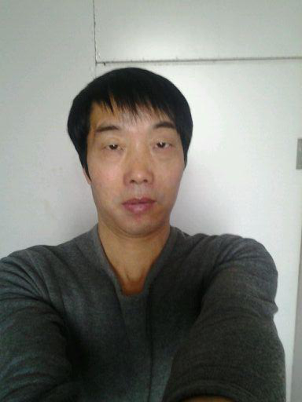 单眼皮照片