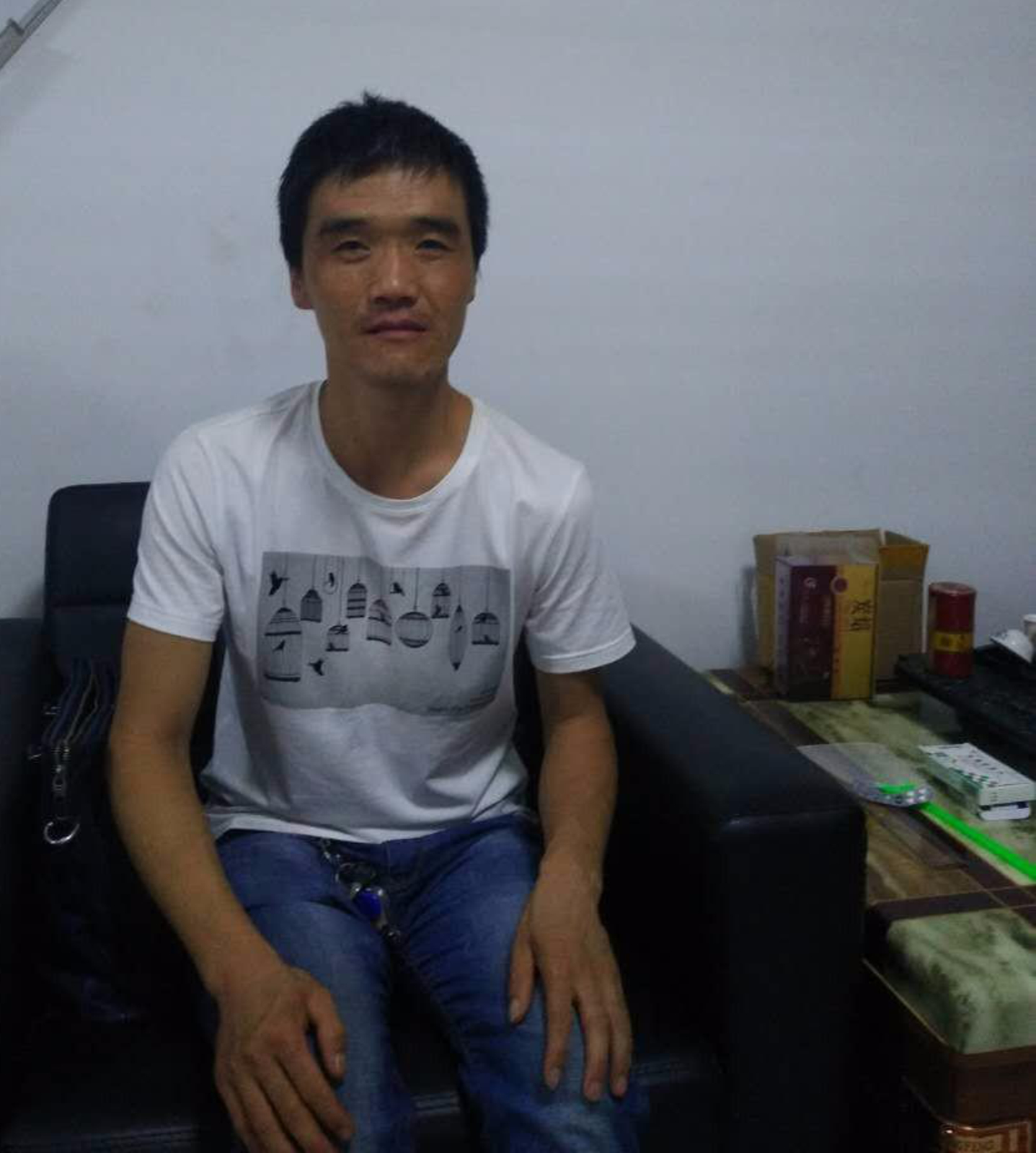 35岁未婚男征婚照片(id:95089240)_陕西西安征婚交友
