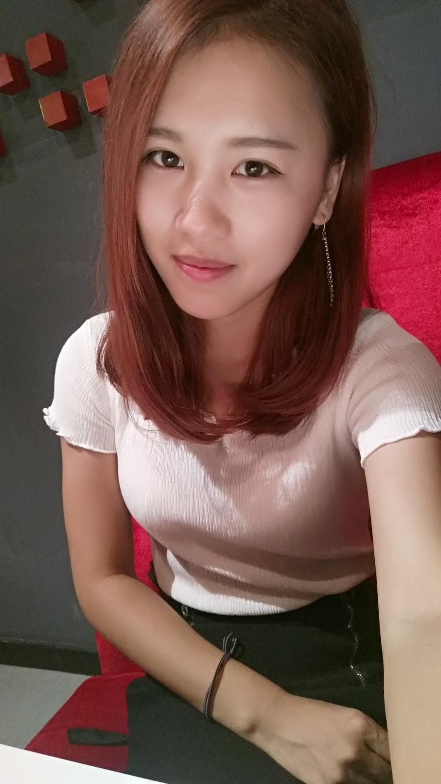 25岁未婚女征婚照片(id:97445308)_北京征婚交友_珍爱