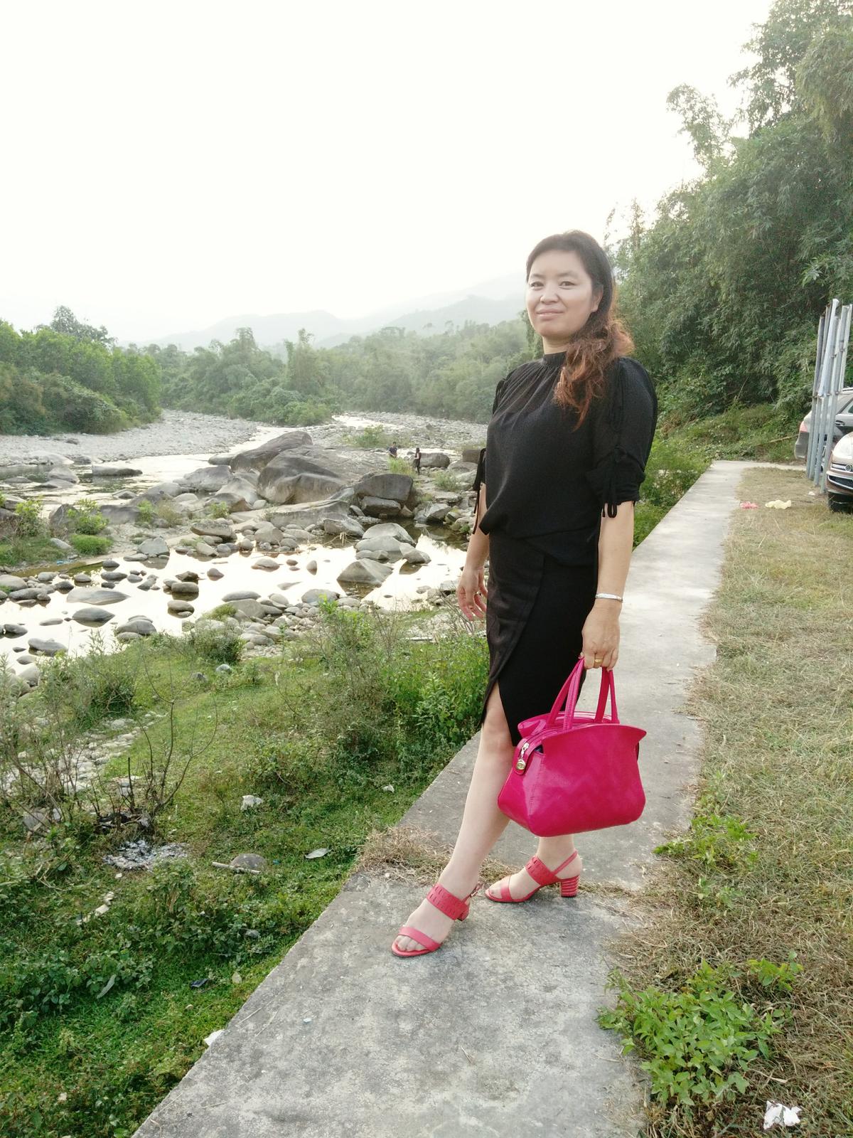50岁离异女征婚照片(id:99477268)_云南红河征婚交友