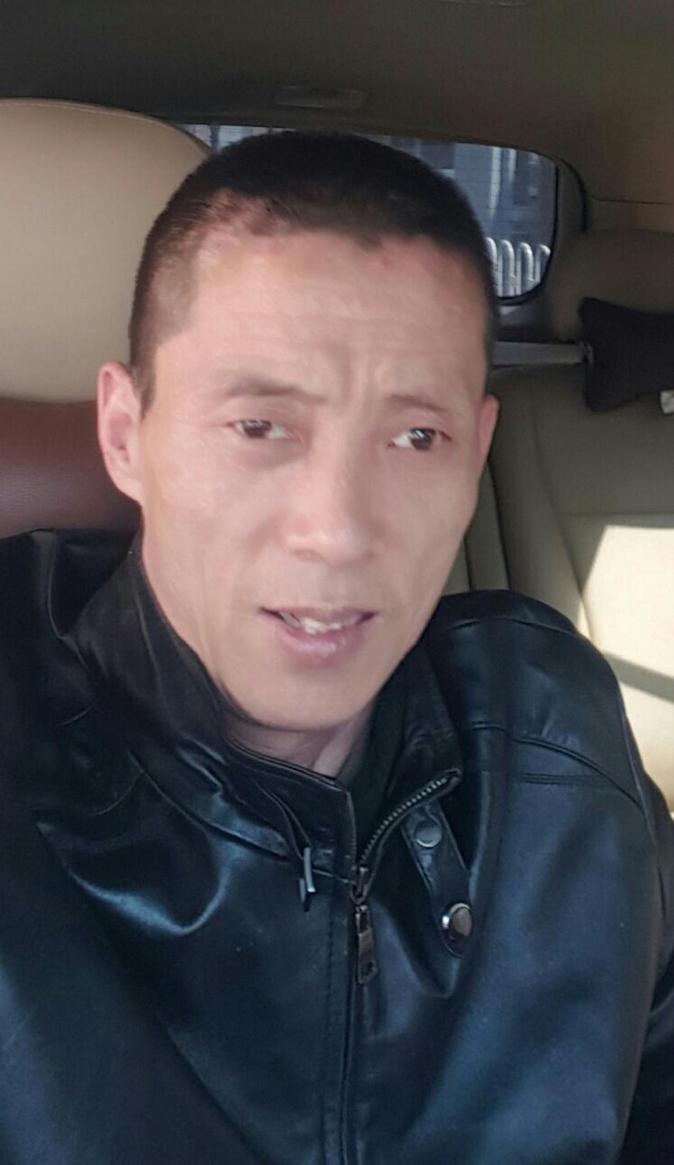 丑男人照片