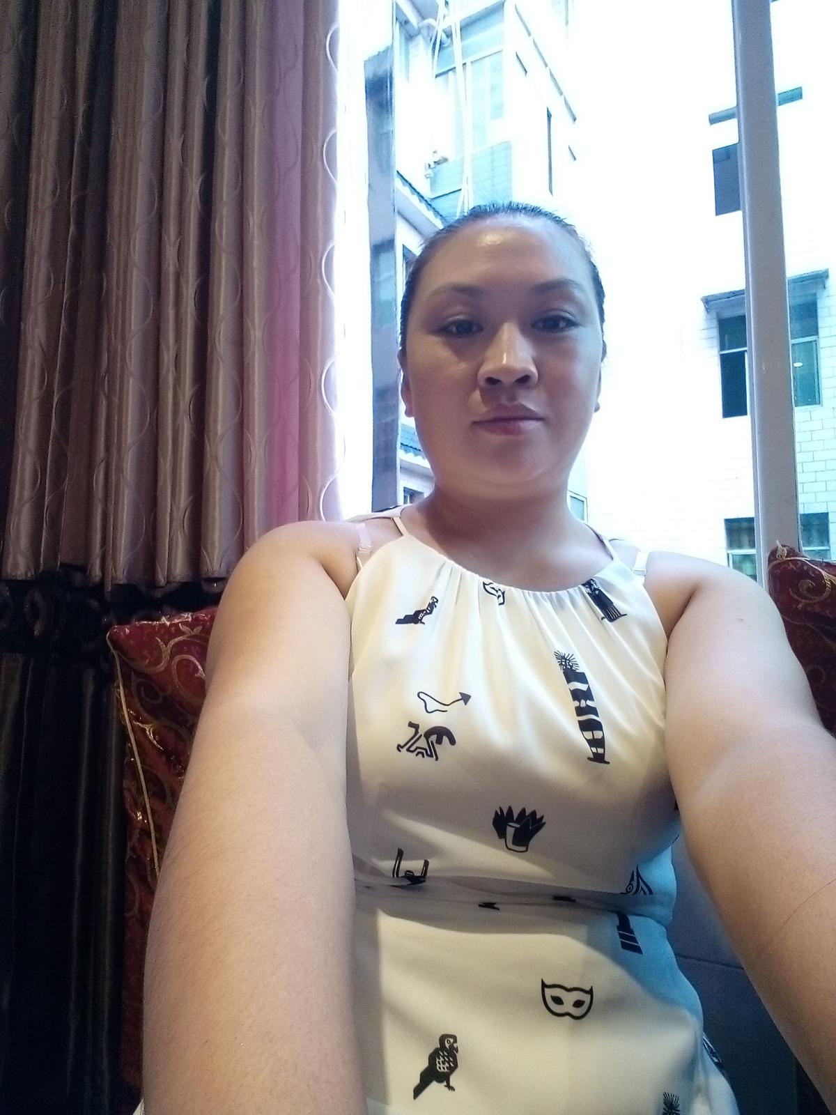 40岁离异女征婚照片(id:102320362)_贵州黔南布依族州
