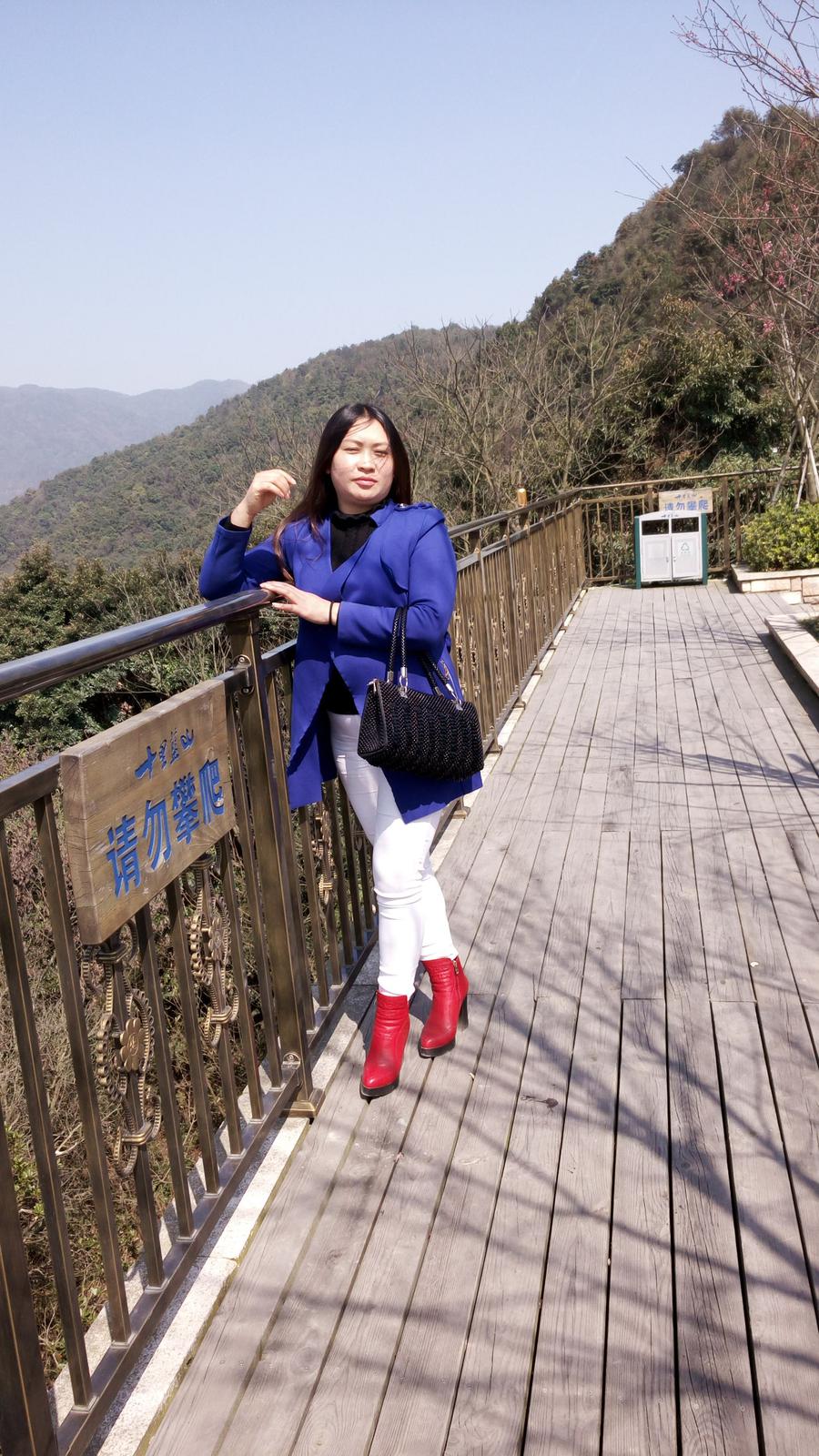 40岁离异女征婚照片(id:102320362)_贵州黔南布依族州