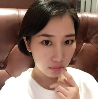 诗瑶