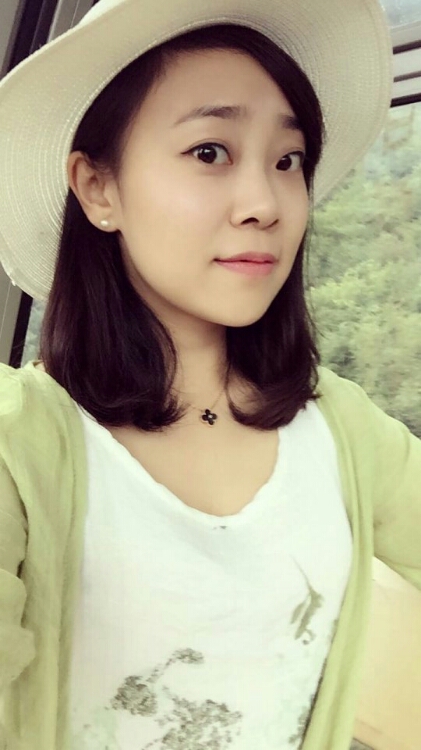 杨丽