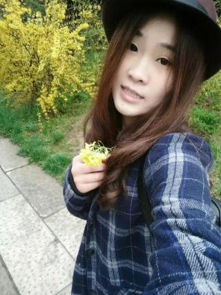 人不媚俗枉少年_什么是媚俗