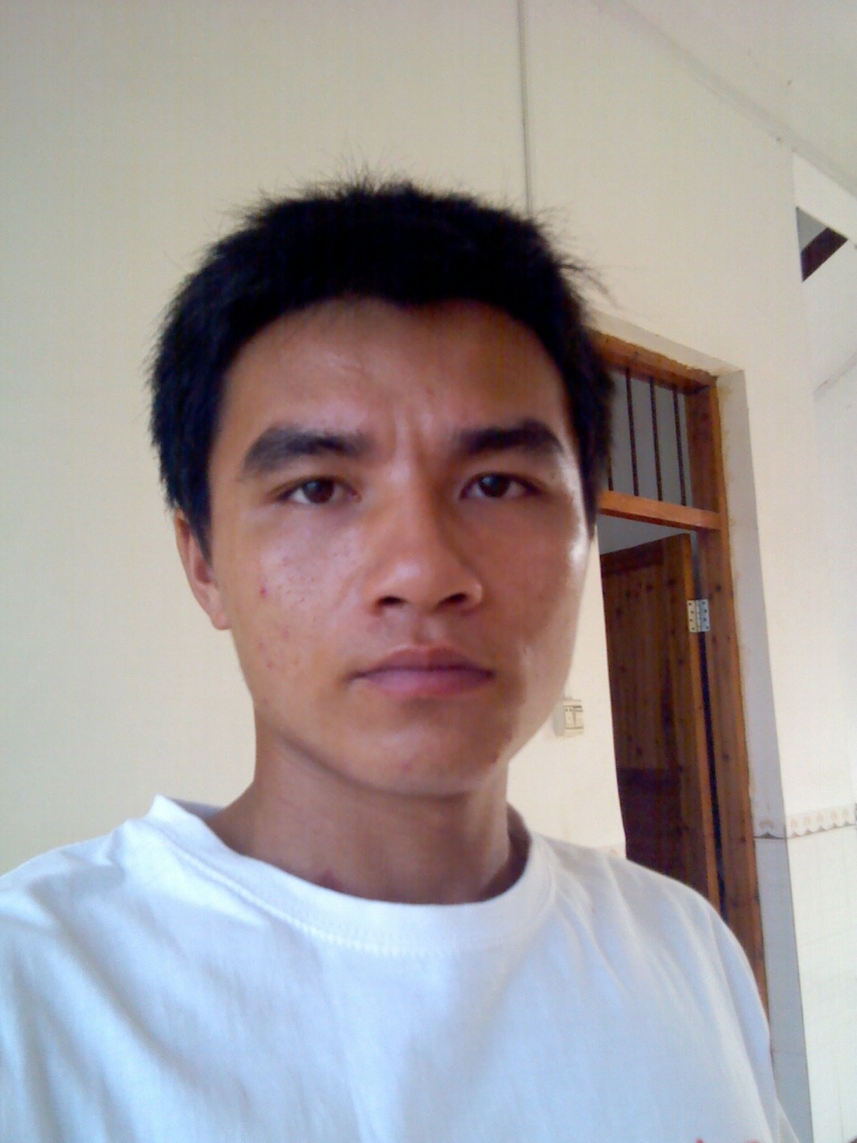 小何资料照片_广西桂林征婚交友_珍爱网