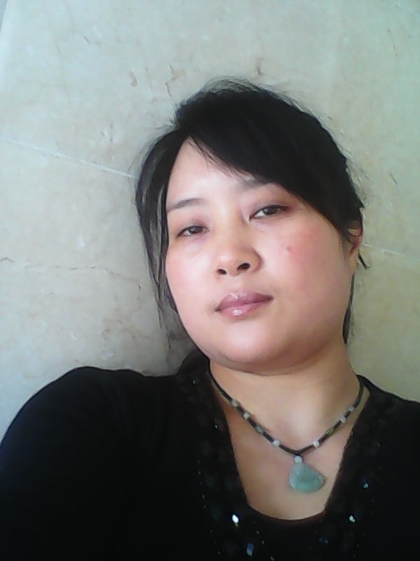 45岁离异女征婚照片(id:56748076)_四川宜宾征婚交友_珍爱网