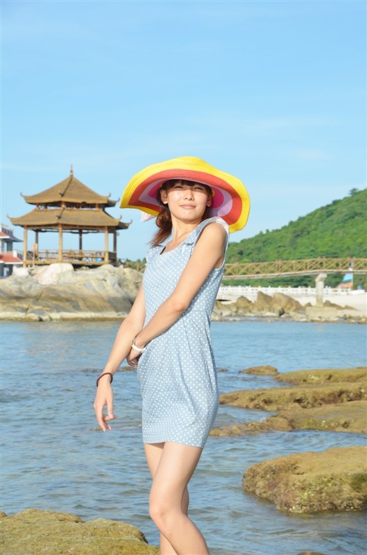 28岁未婚女征婚照片(id:56957356)_湖南岳阳征婚交友_珍爱网