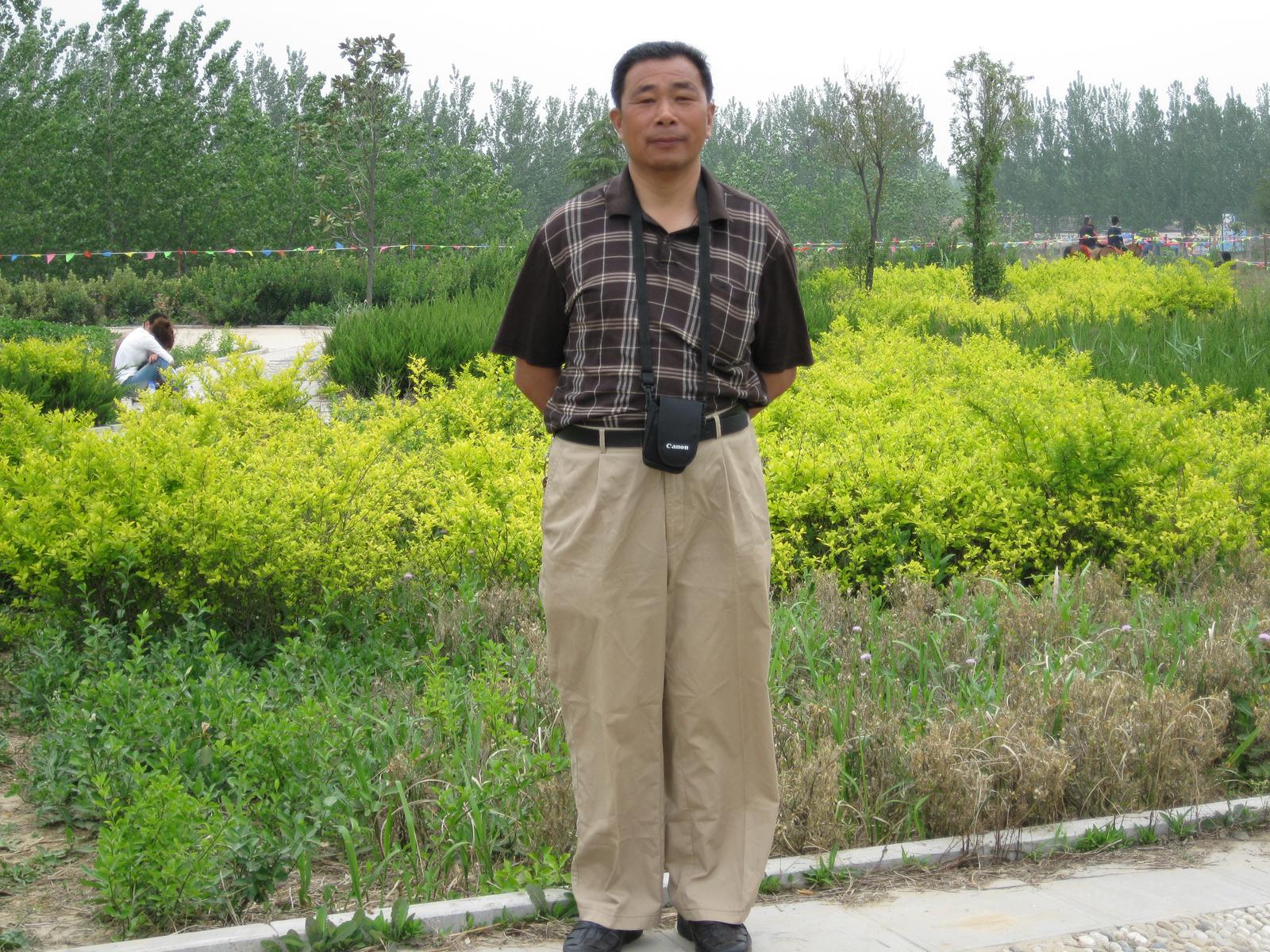 60岁丧偶男征婚照片(id:60736798)_山东济宁征婚交友_珍爱网