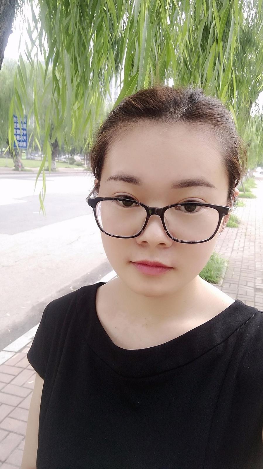 26岁女人征婚图片