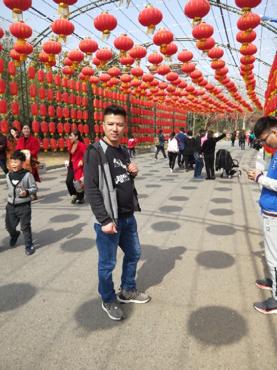 威威资料照片_河南郑州征婚交友_珍爱网