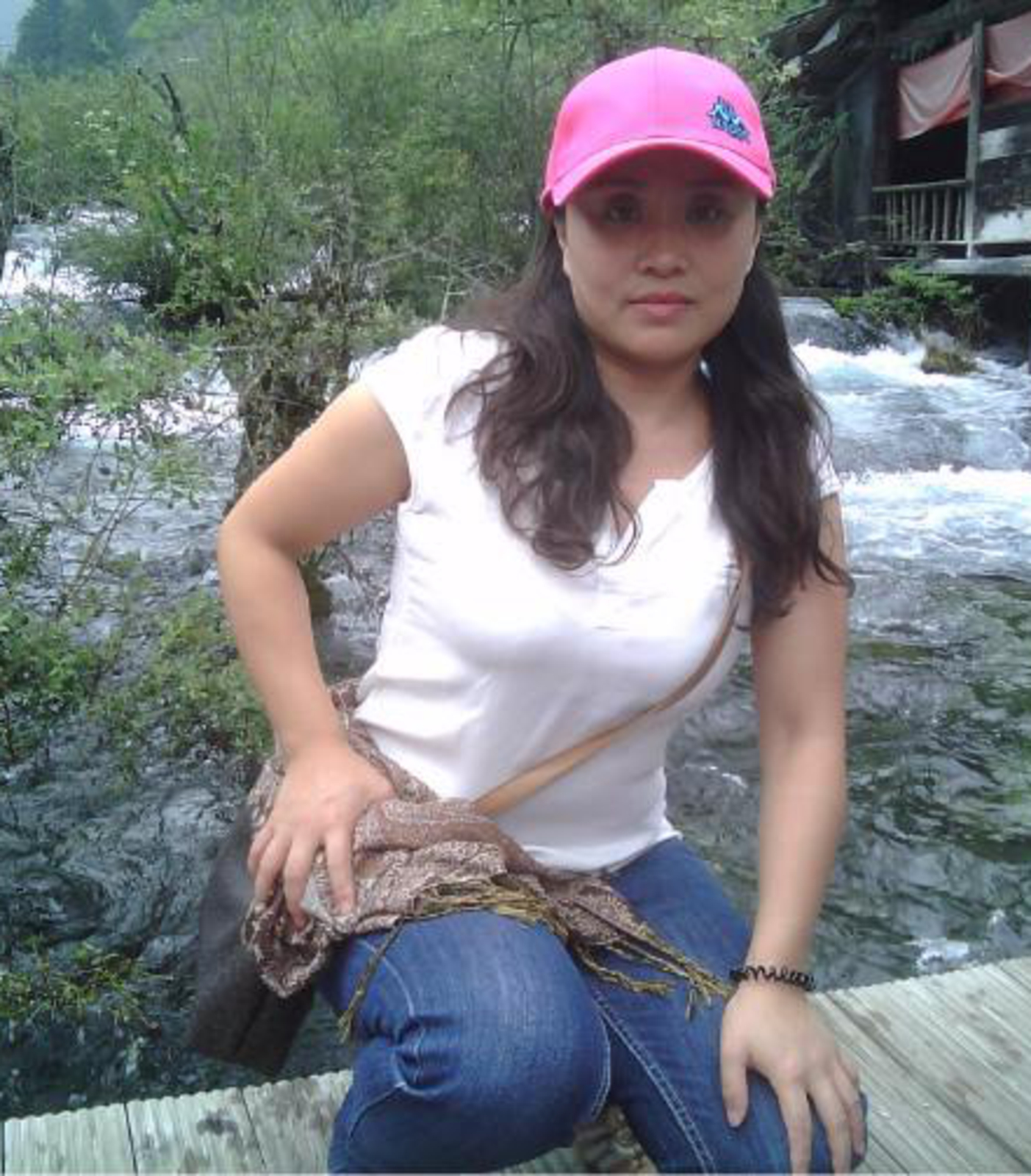 42岁离异女征婚照片(id:71585794)_重庆征婚交友_珍爱网