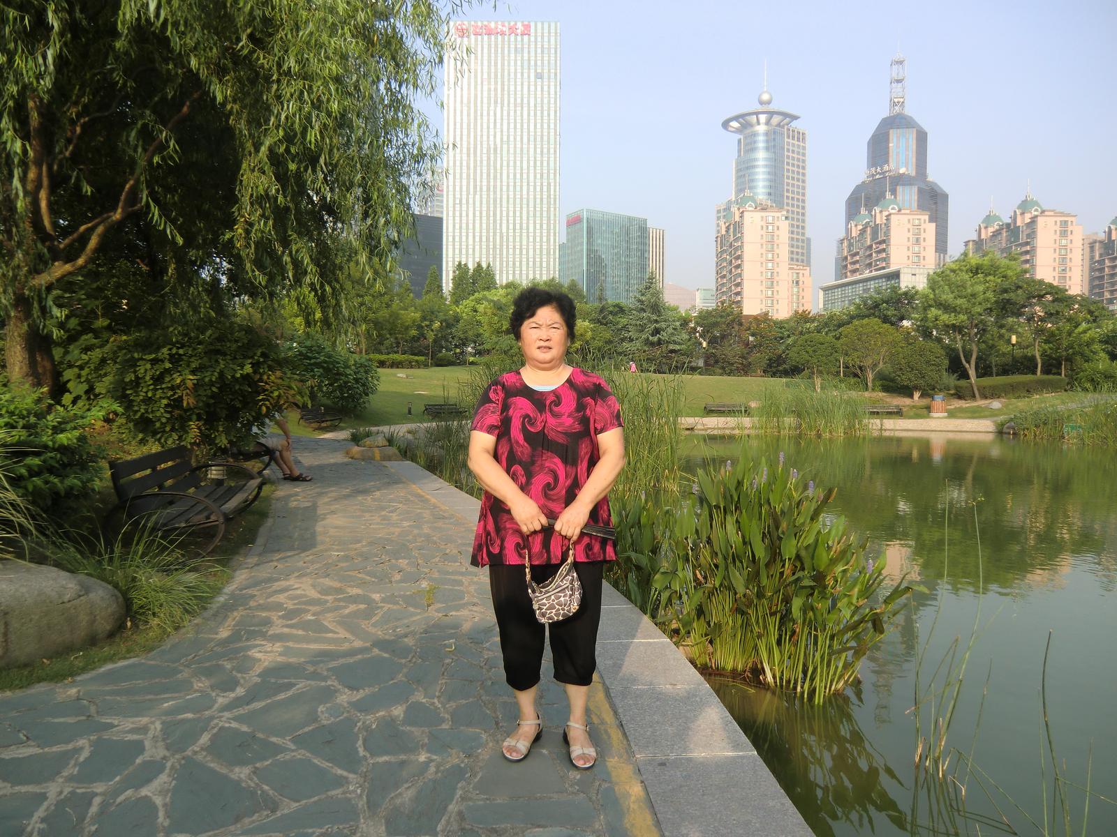 76岁丧偶女征婚照片(id:79014346)_上海征婚交友_珍爱网