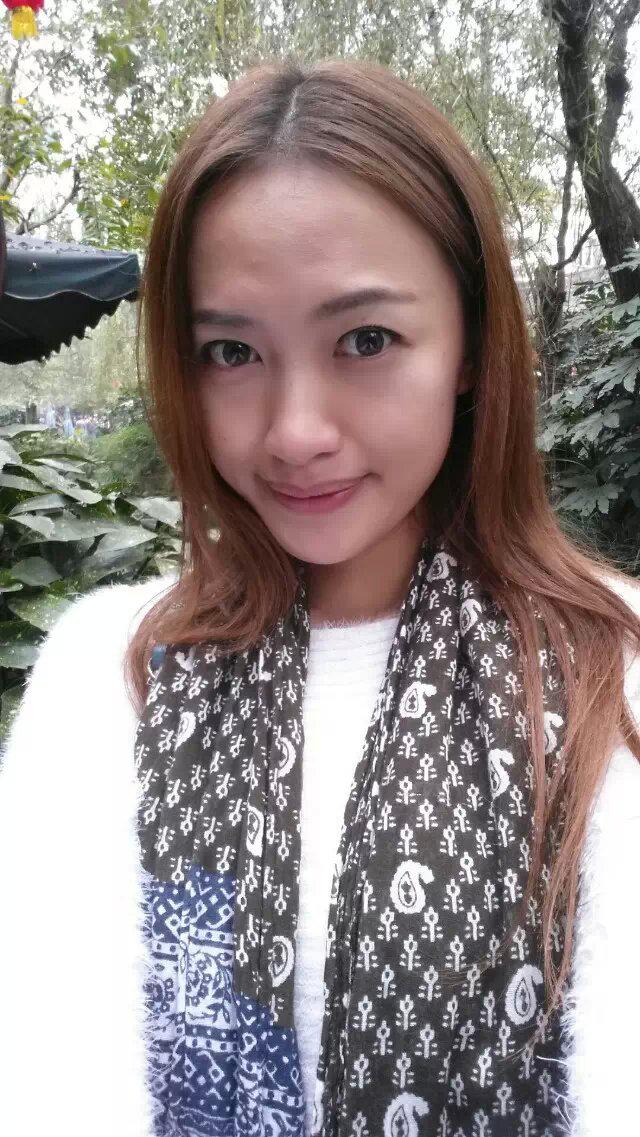 29岁未婚女征婚照片(id:83350174)_四川成都征婚交友_珍爱网