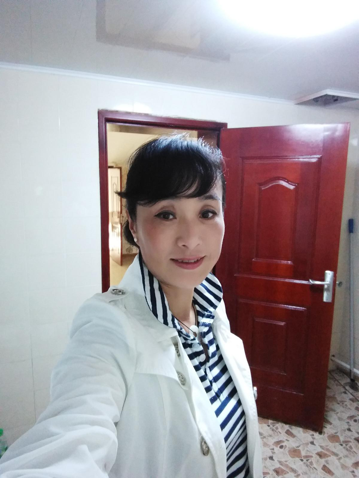 46岁离异女征婚照片(id:83622904)_辽宁大连征婚交友_珍爱网