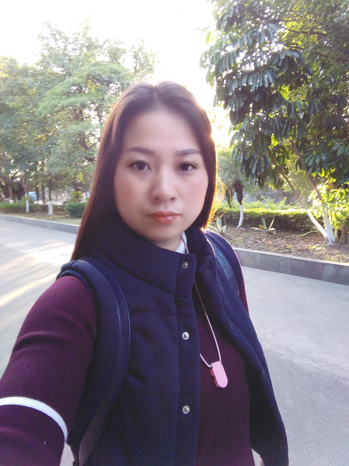 35岁离异女征婚照片(id:91469638)_广东广州征婚交友_珍爱网