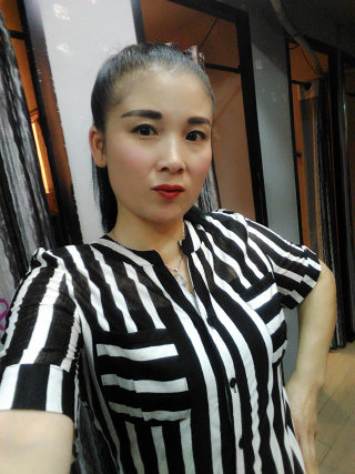 40岁离异女征婚照片(id:94356148)_广东佛山征婚交友_珍爱网