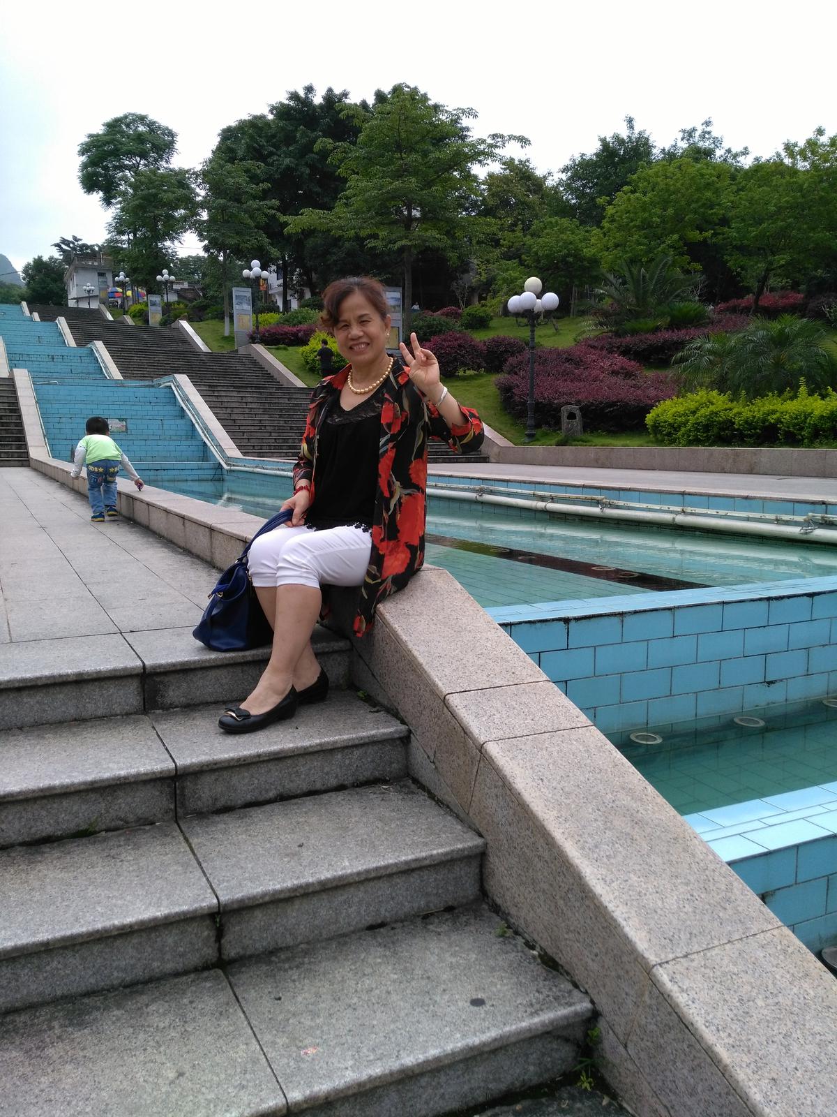 60岁丧偶女征婚照片(id:95427652)_广东清远征婚交友_珍爱网