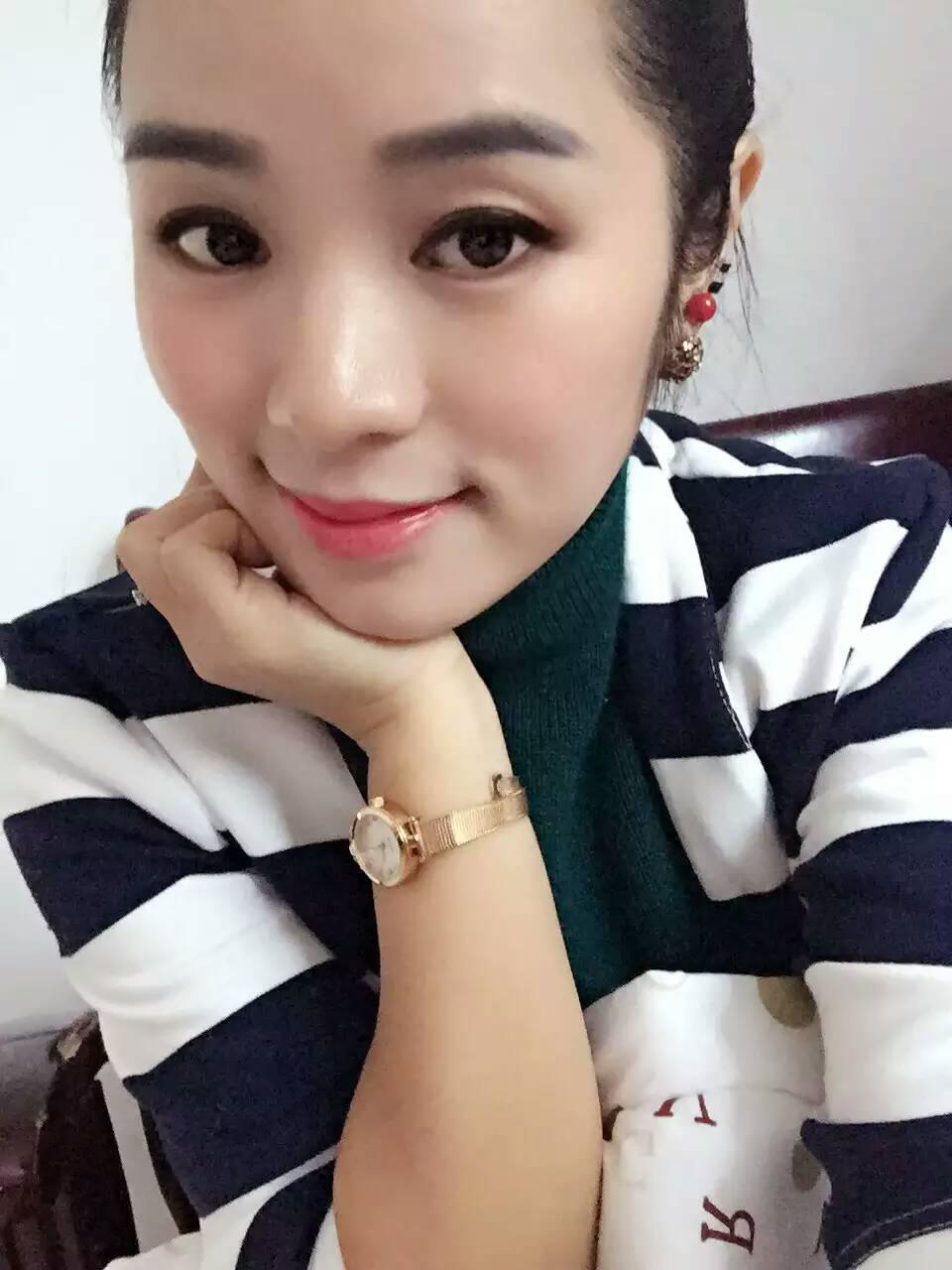 30岁未婚女征婚照片(id:96193342)