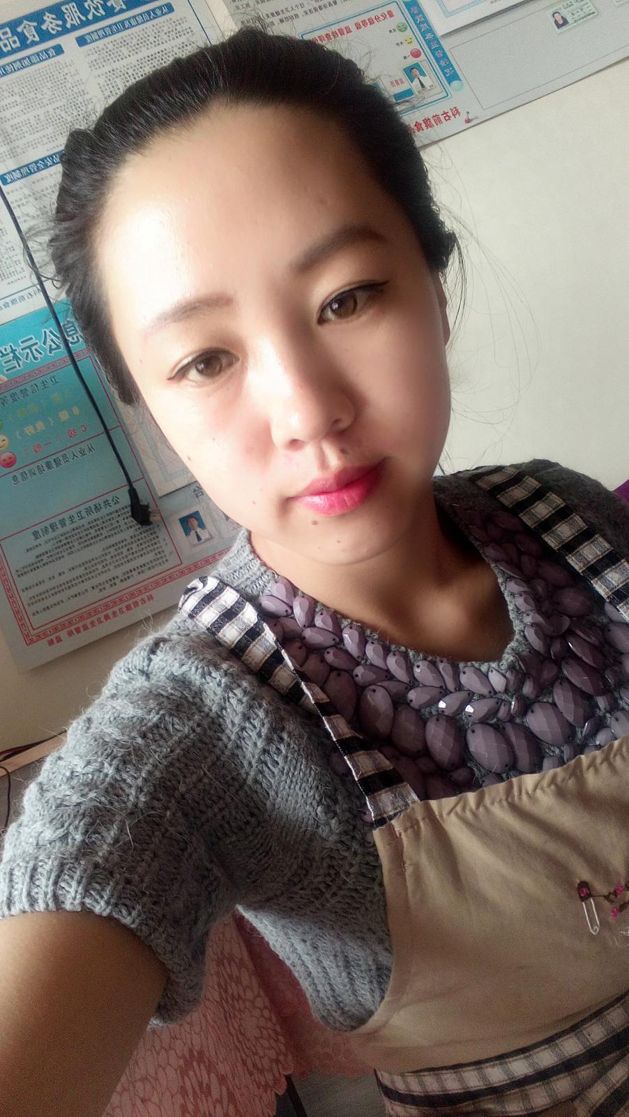 28岁离异女征婚照片(id:96402382)