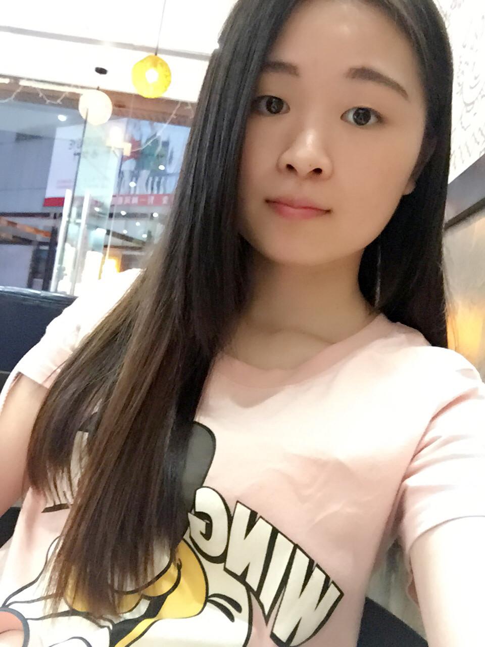 附近女单身 女生图片