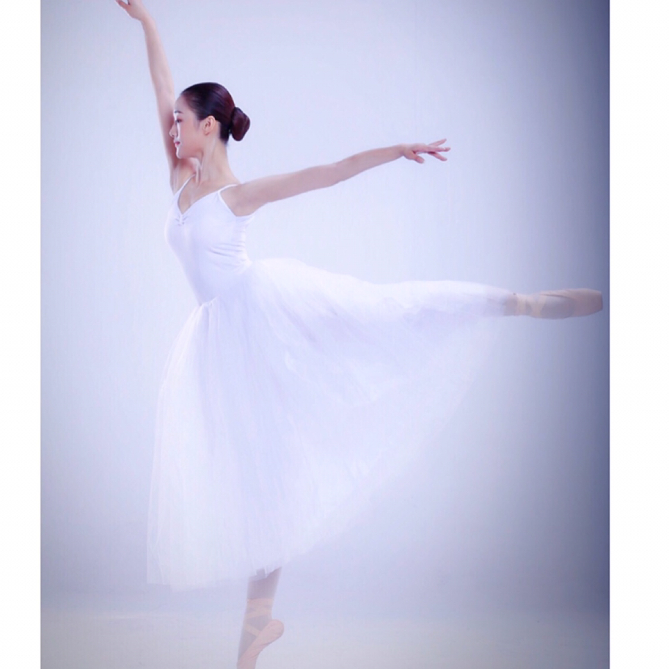 美女芭蕾舞老师图片