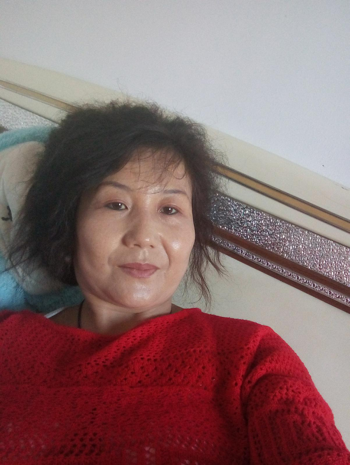 44岁离异女征婚照片(id:97924534)_内蒙古巴彦淖尔征婚交友_珍爱网