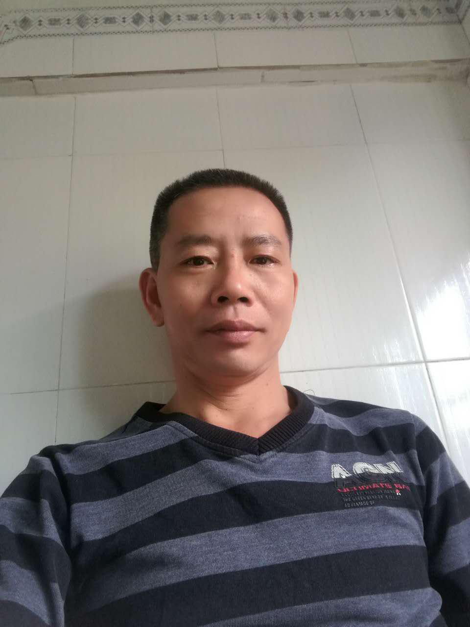 48岁离异男征婚照片(id:102200860)_新疆乌鲁木齐征婚交友_珍爱网