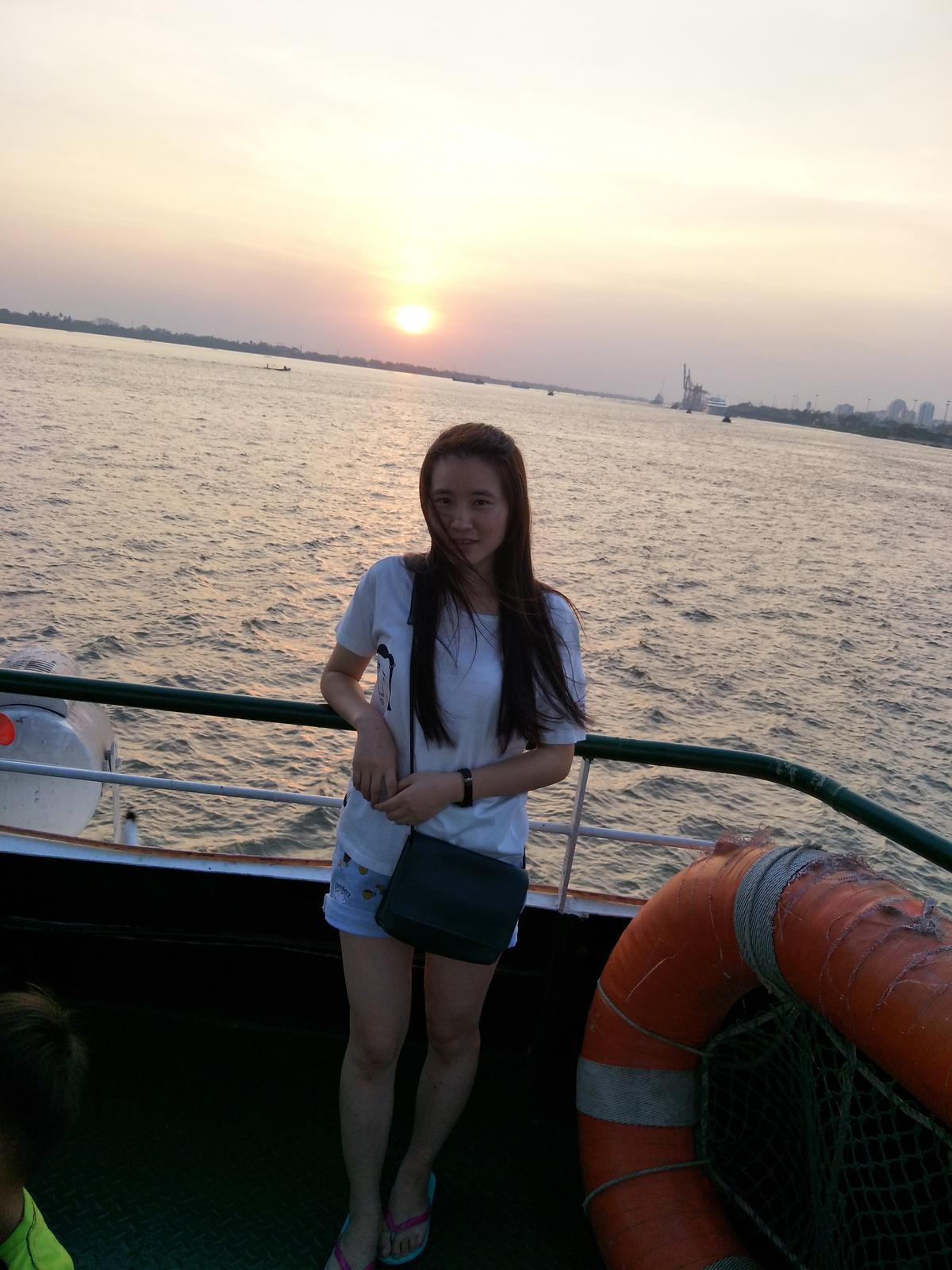 我不在资料照片_缅甸征婚交友_珍爱网