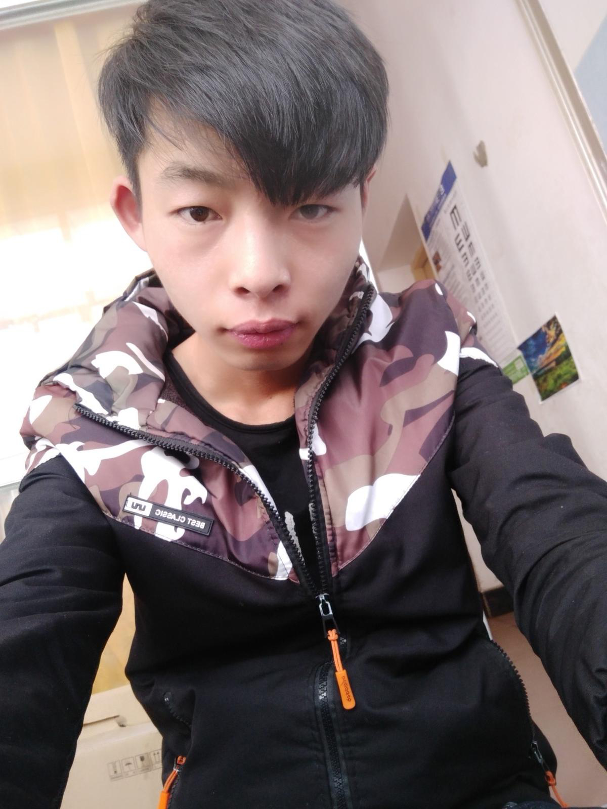 21岁未婚男征婚照片(id:103247356)_云南曲靖征婚交友_珍爱网