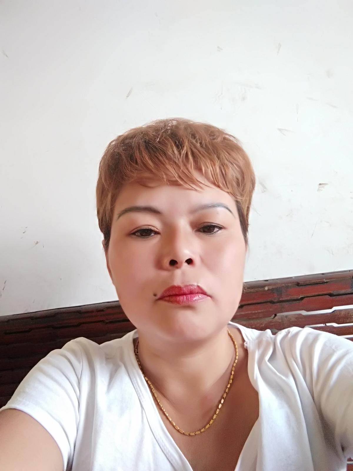 45岁离异女征婚照片(id:106858498)_四川宜宾征婚交友_珍爱网