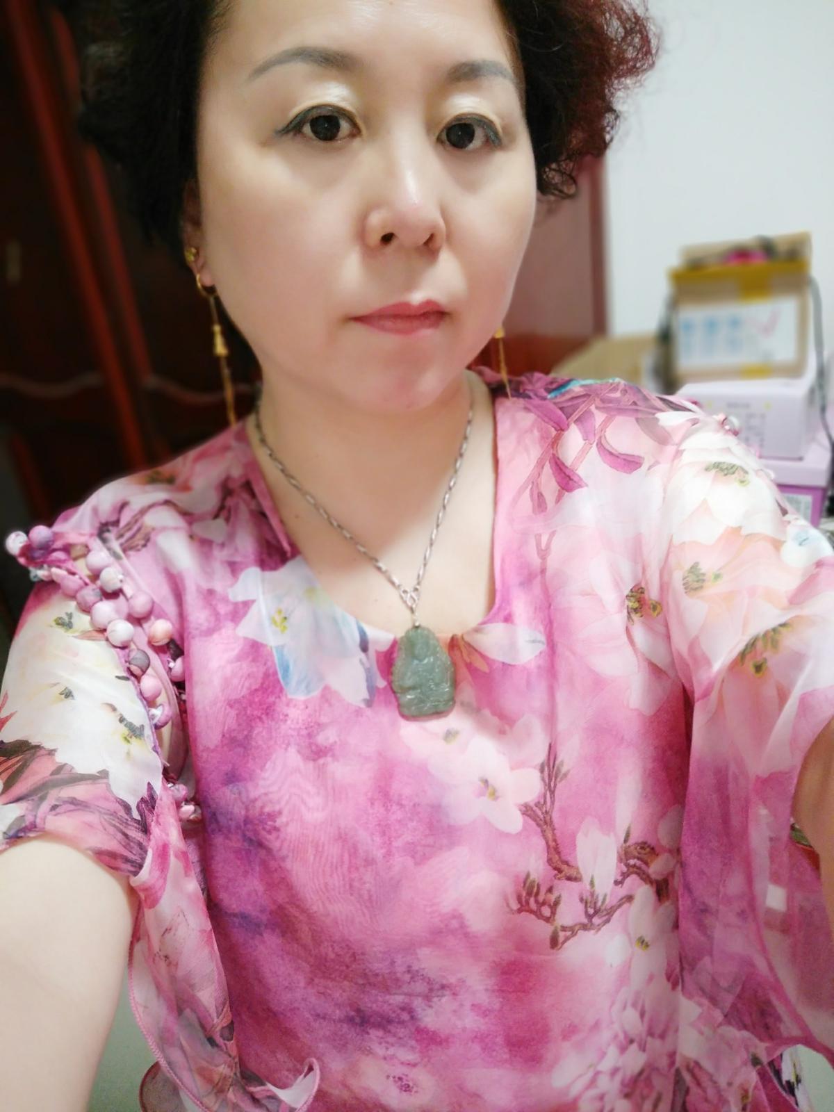 45岁离异女征婚照片(id:107400364)_山东淄博征婚交友_珍爱网