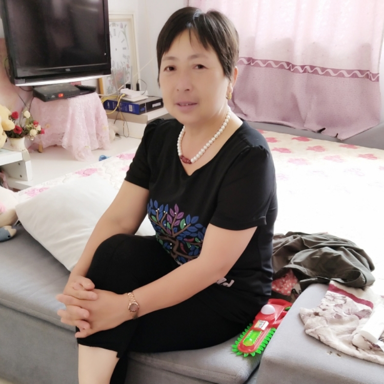 52岁丧偶女征婚照片(id:1295035876)_河南商丘征婚交友_珍爱网