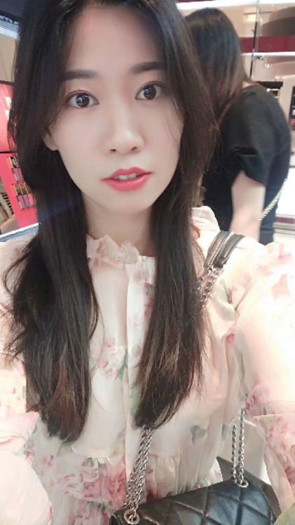 会员1509847678照片